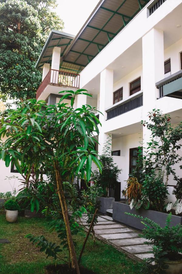 Hotel Uralsurf House Weligama Exterior foto